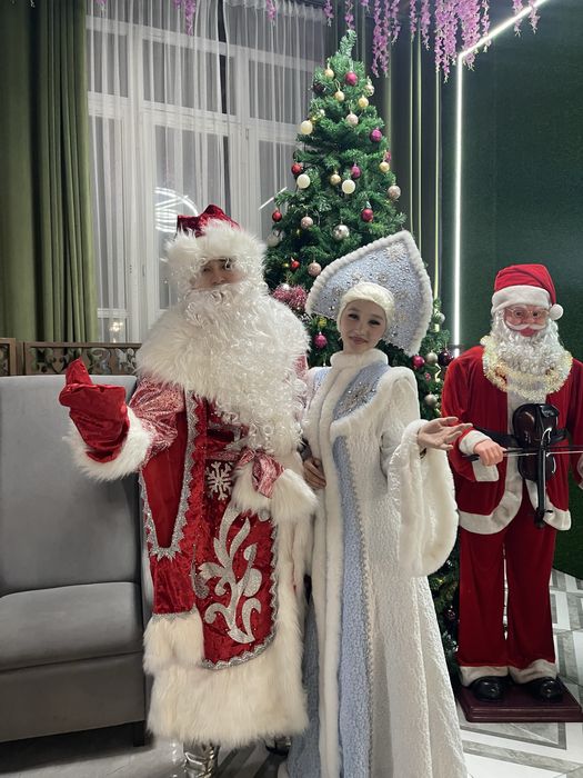 Дед Мороз и Снегурочка