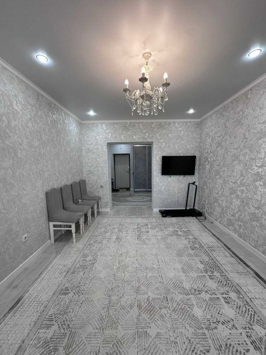 Продам 3х комн кв Батыс с ремонтом