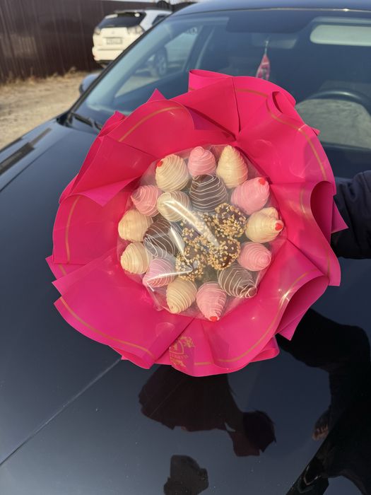 Клубника в шоколаде 16000 тг доставка