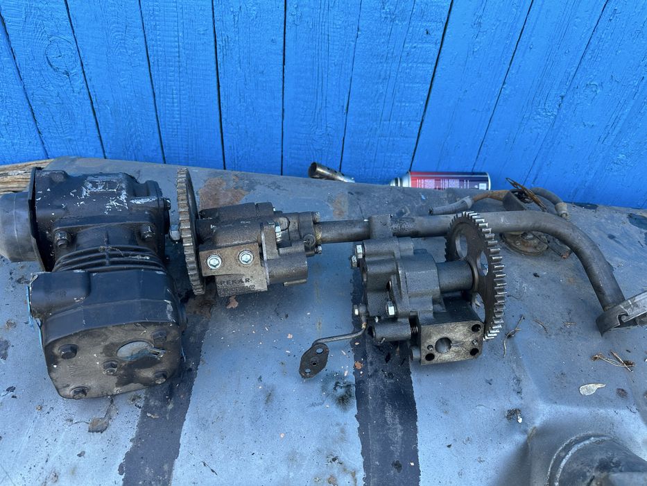 Продам масленый насос