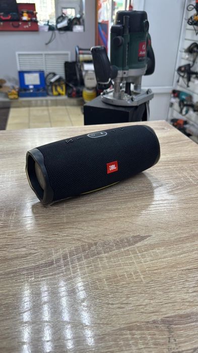 JBL CHARGE 4(os14b)