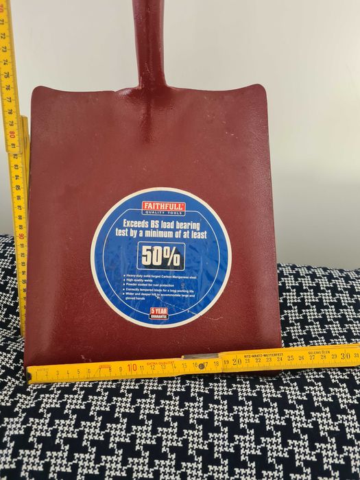 Lopată Faithfull all-steel, lamă pătrată – nouă