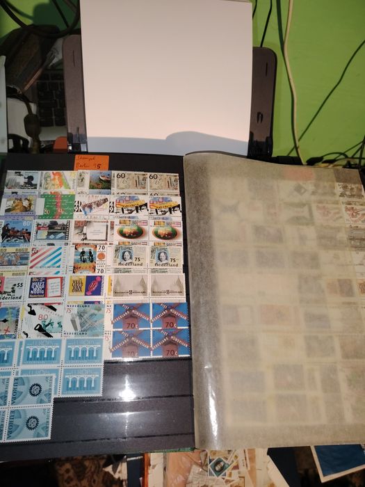 Vind  clasor cu timbre   Olanda nestampilate