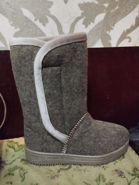 Российские сапожки валенки