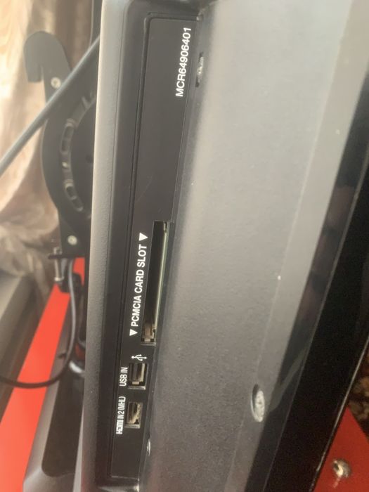 телевизор яхши холатда кора LG