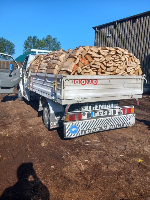 Vând lemne de foc esență tare mă deplasez pe orice distanta detalii în