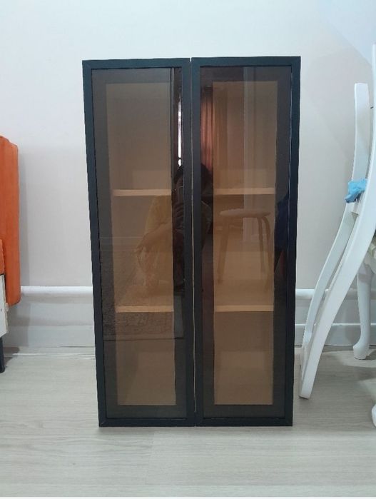 Стеклянный шкаф новый