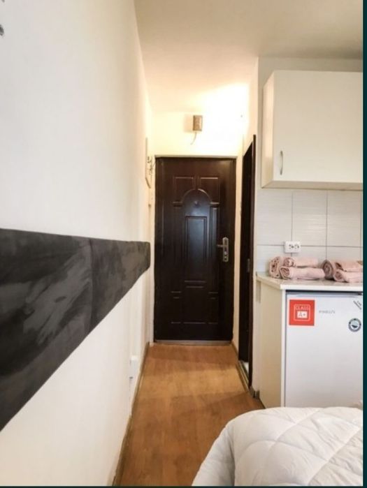 Închiriez garsoniera zona Afi