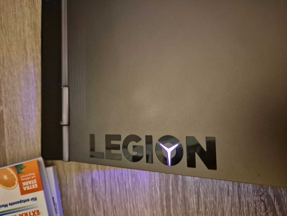 Lenovo Legion Y740 15.6" геймърски лаптоп RTX 2060, I7 9750H, 48GB RAM