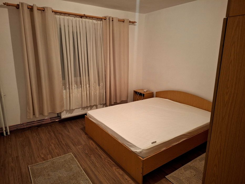 Apartament de inchiriat