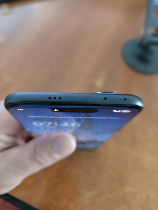 продам honor 400 pro