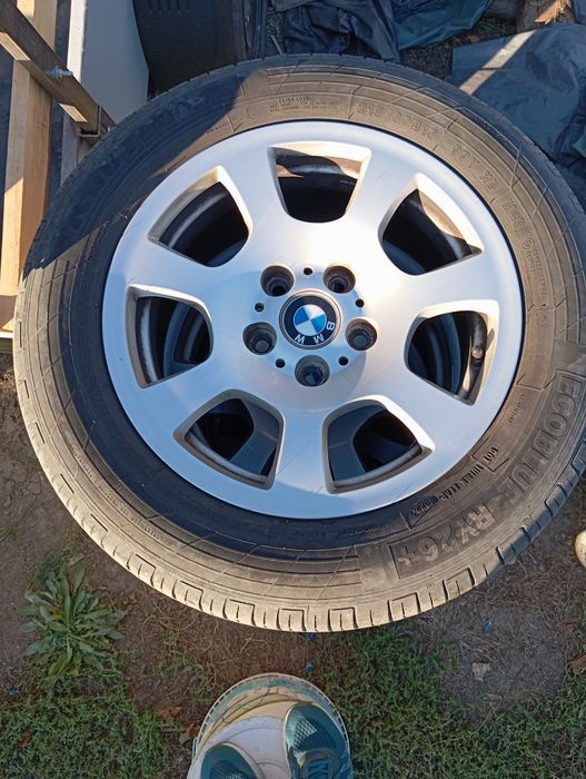 Летни Гуми 215/60/16