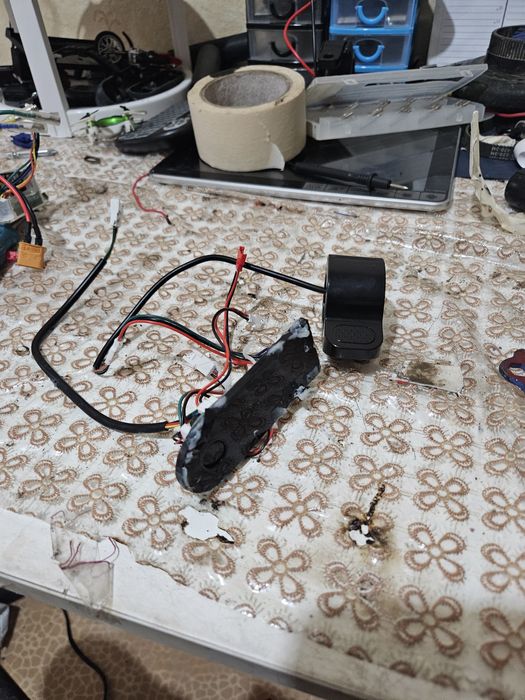 Части за скутер 36 волта 350 вата не работещ мотор