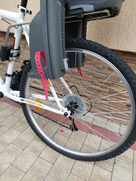 Bicicletă/ scaun copil