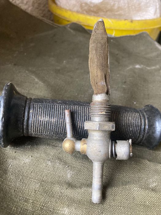 Карбуратор за мотоциклет“ЯВА”