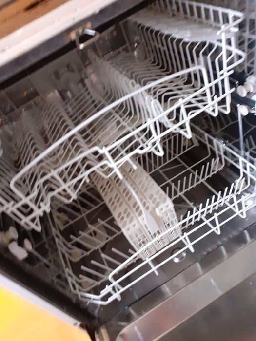 Съдомиялна Conegliano