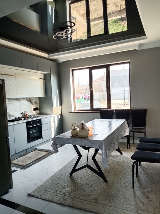 Продам дом  2х этажный