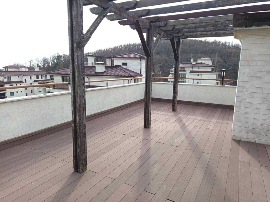 Продава се Тристаен апартамент в с. Шкорпиловци, Област Варна - 212 кв.м за 479 €/кв.м - Снимка #22