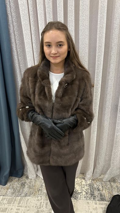 Шуба размер 44 цена 250000