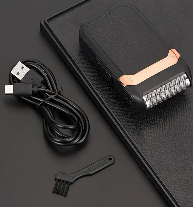 NOU SIGILAT Aparat bărbierit reîncărcabil USB model deosebit