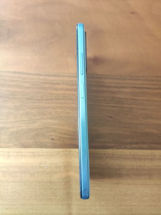 Продавам Redmi Note 11 6GB RAM 128GB ROM