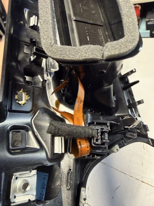 Trimuri grile ventilatie cu lumina ambientala audi q5