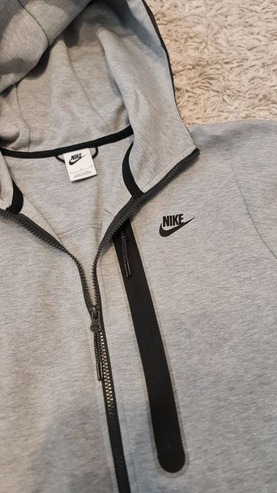 Nike Tech Fleece Gri