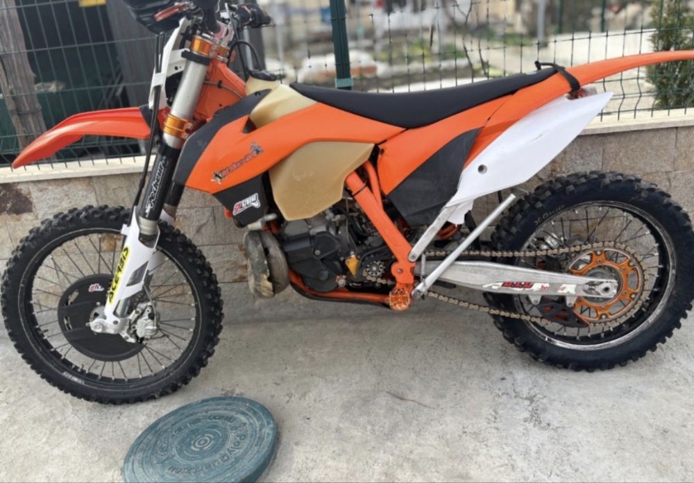KTM EXC 250 six days