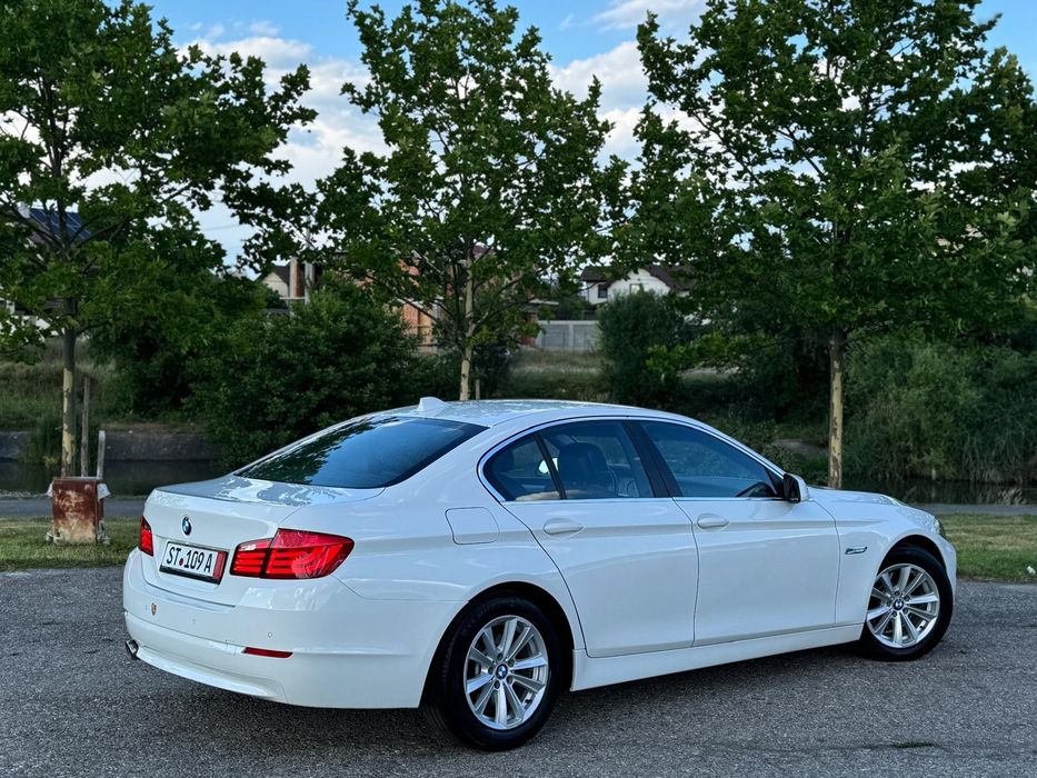 BMW 5 Series 2012 — imagine 4