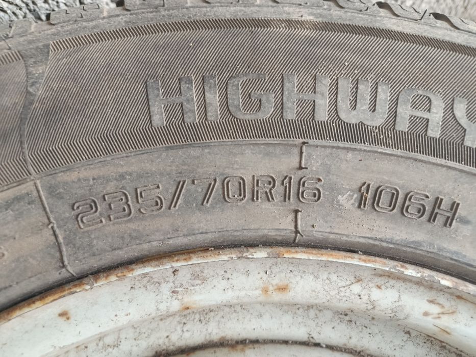 Шины 235/ 70/ R16