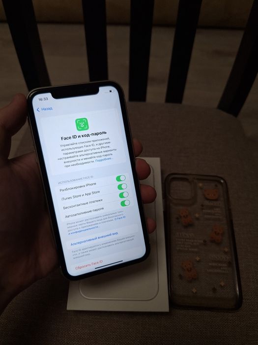 Iphone 11, 82% акб