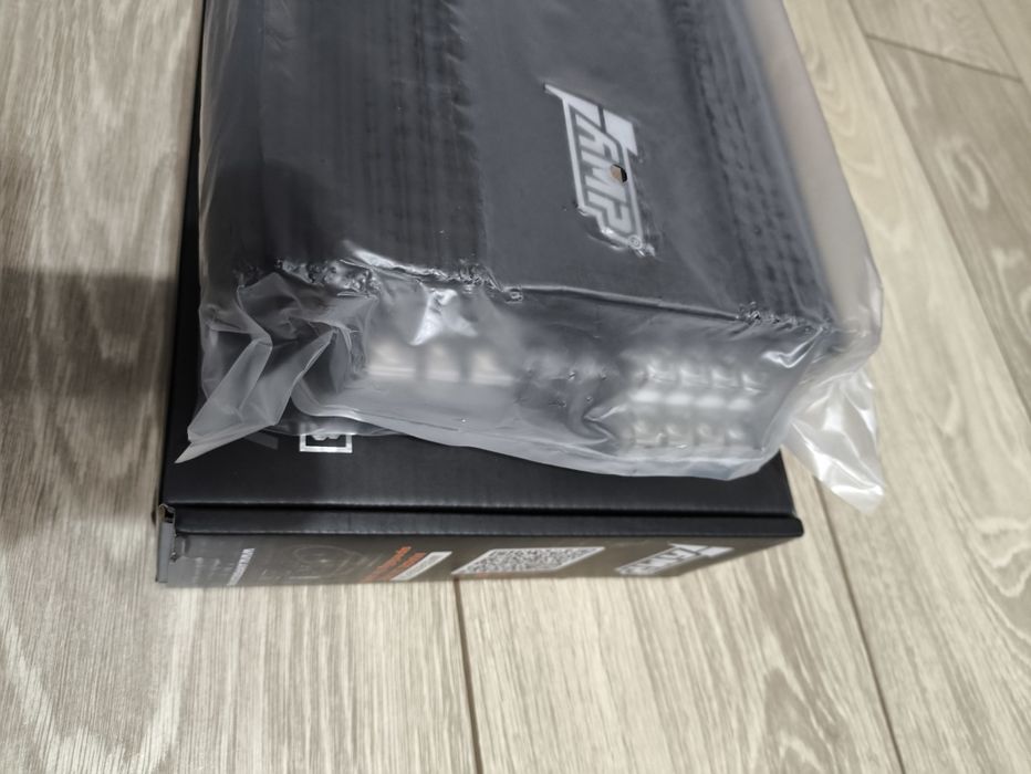 Усилитель AMP Mass 4.80 Новый.