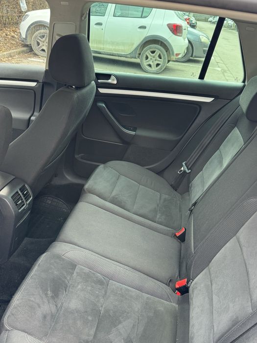 Vand Golf 6 anul 2011, motor 2.0