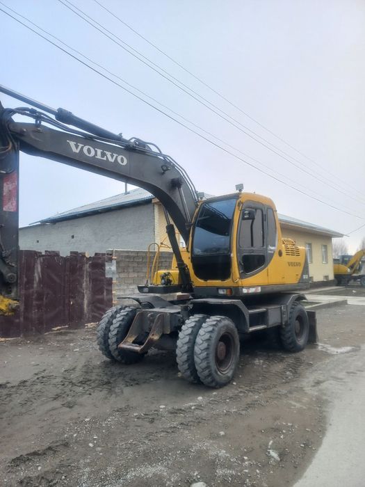 Эксковатор   2003