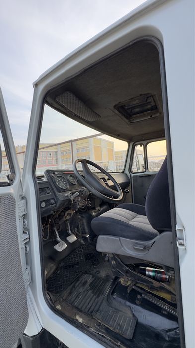 Эвакуатор Зил 5301”Бычок”