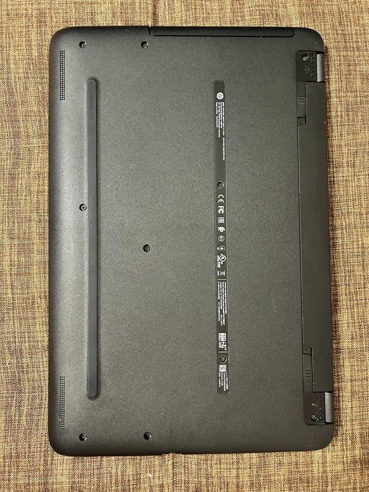 Ноутбук HP ( 1 TB диск , 8 Gb ОЗУ]