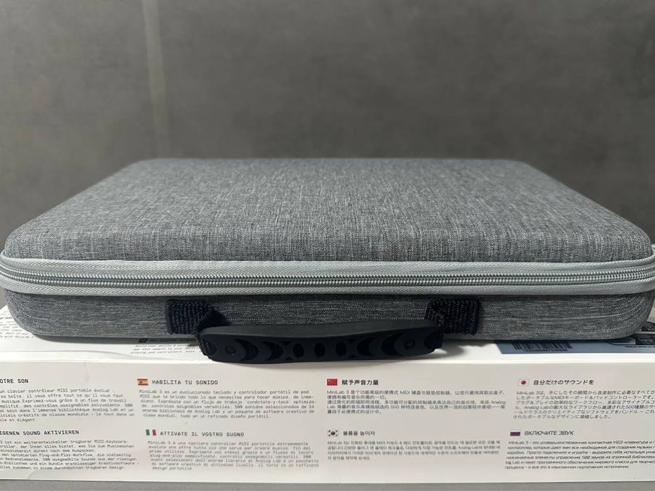 Продам Arturia minilab 3