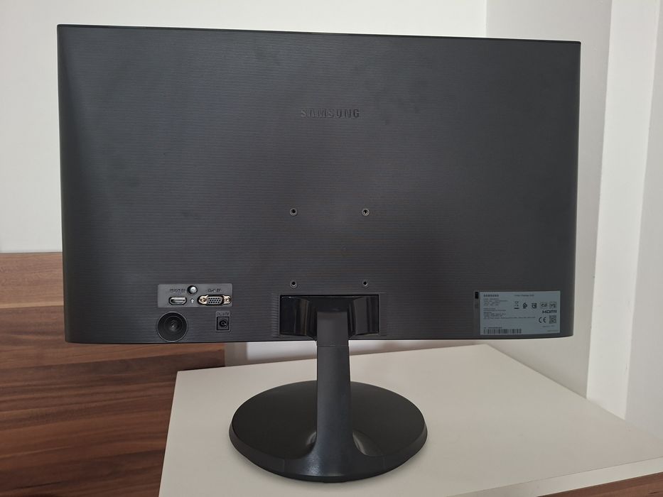 Monitor Samsung 24"