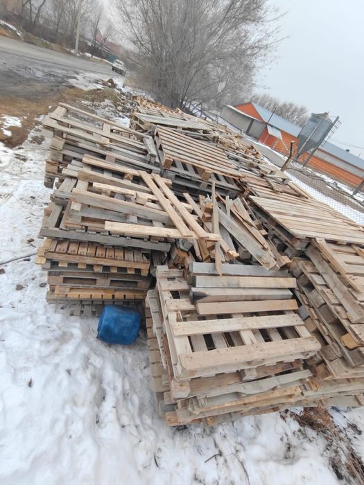 паллеты , дрова , поддоны продаю