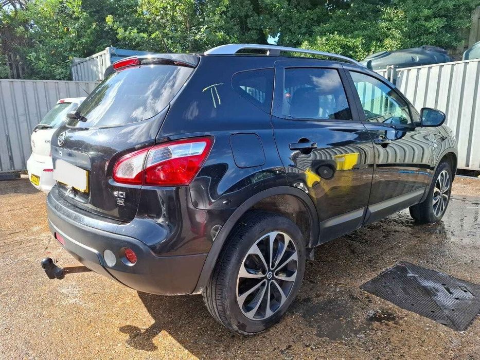 Emblema Nissan Qashqai facelift (2010-2013) [NJ10] 2011