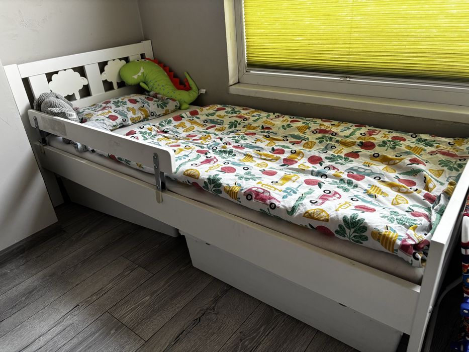 Детско легло и скрин от Икеа в перфектно състояние