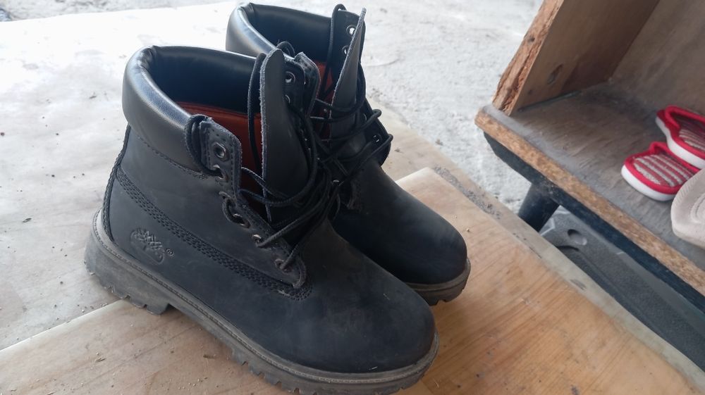 Продам ботинки TIMBERLAND