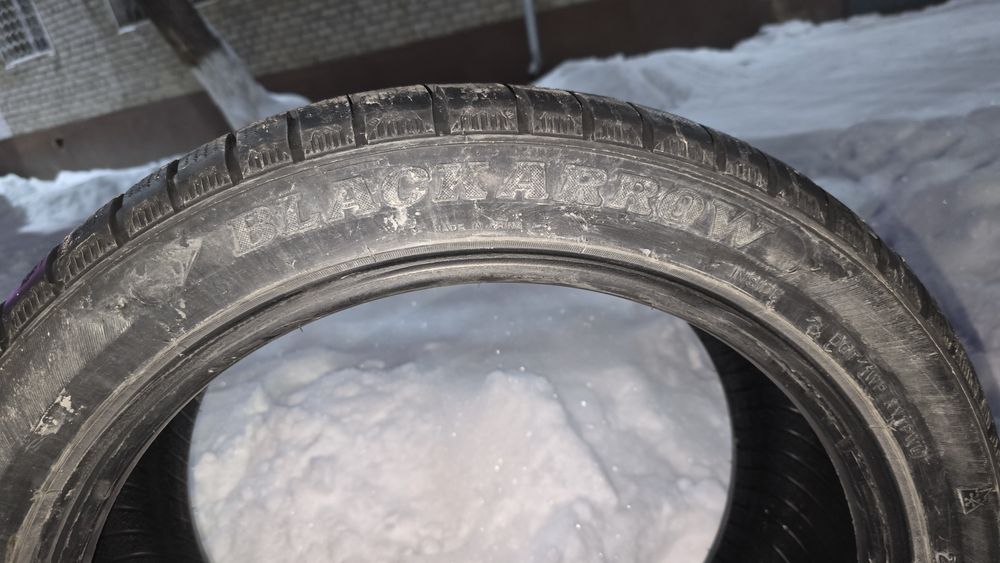 Продам Шины зимние