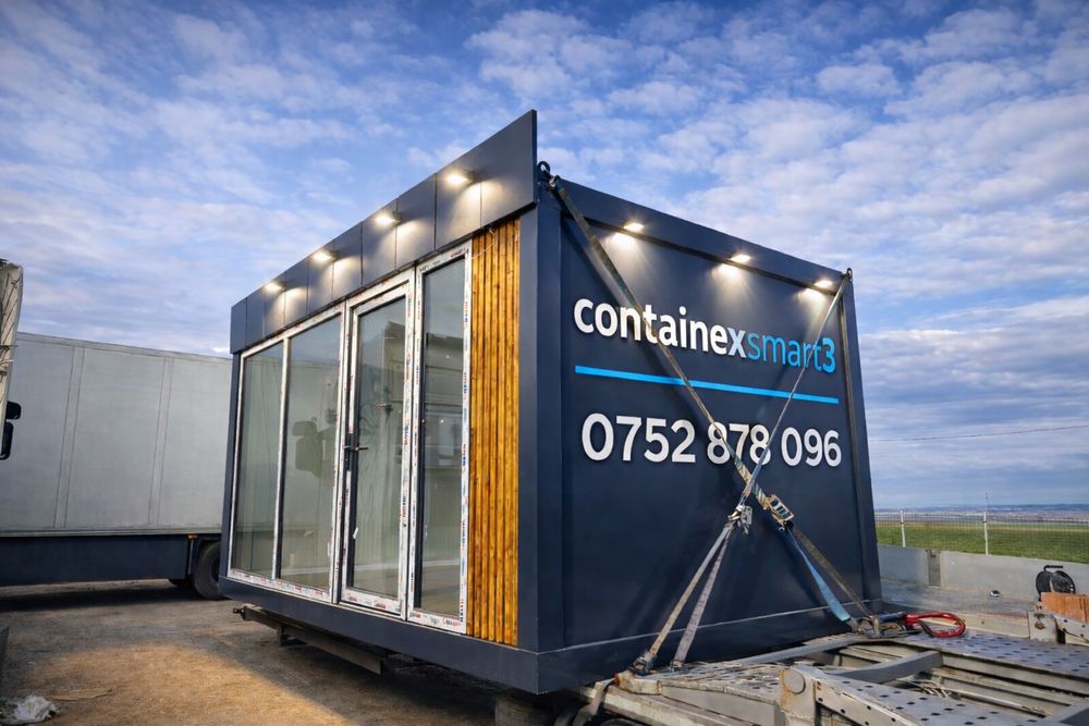 Vand containere modulare cu vitrina riflaje lemn alubond etc pret bun