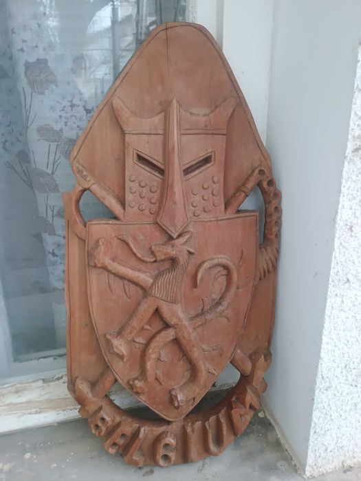 Стара дърворезба