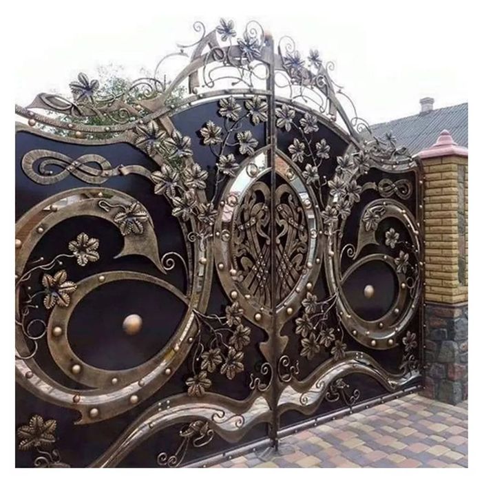 Покраска ворота перила дверь стены