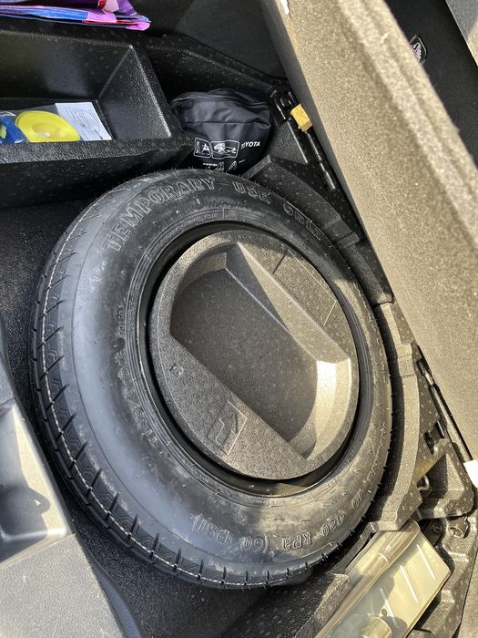 Vand Toyota CHR 1.8 Hybrid, 119500 km, garantie