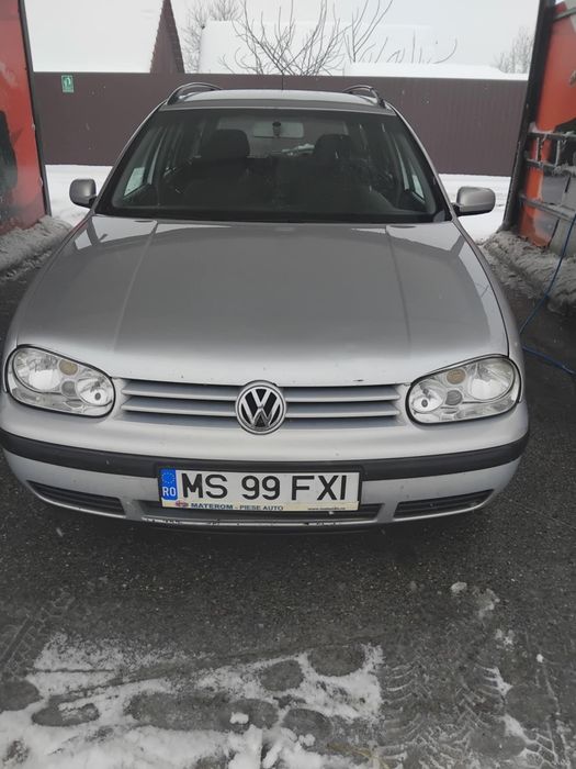 Vând gof 4  1,9 tdi , 90 cai.