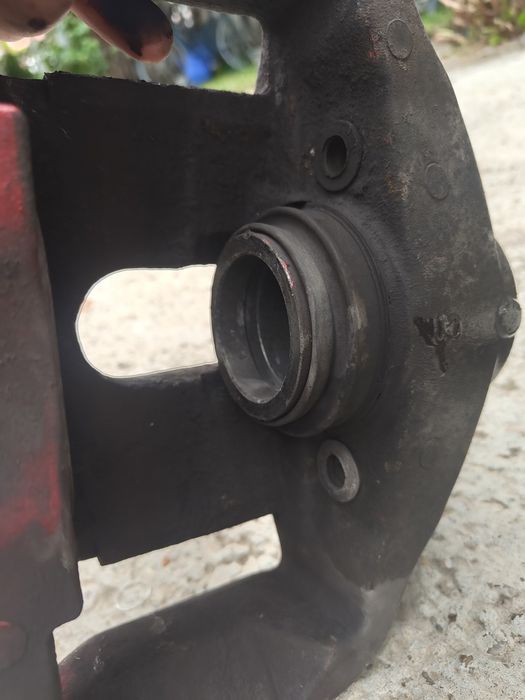 Спирачни апарати от BMW Е60 530д