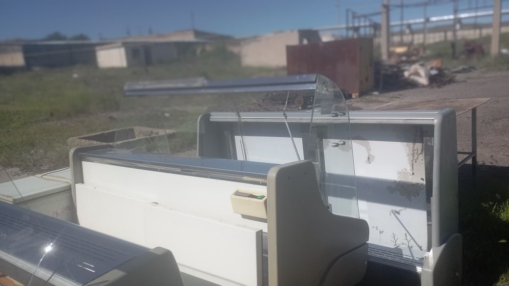 Продам холодильник